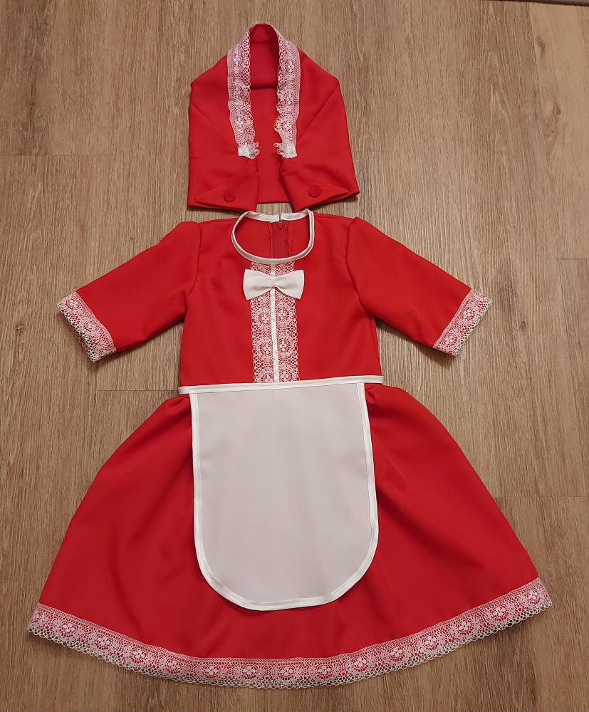 Little Red Riding Hood costume for a girl