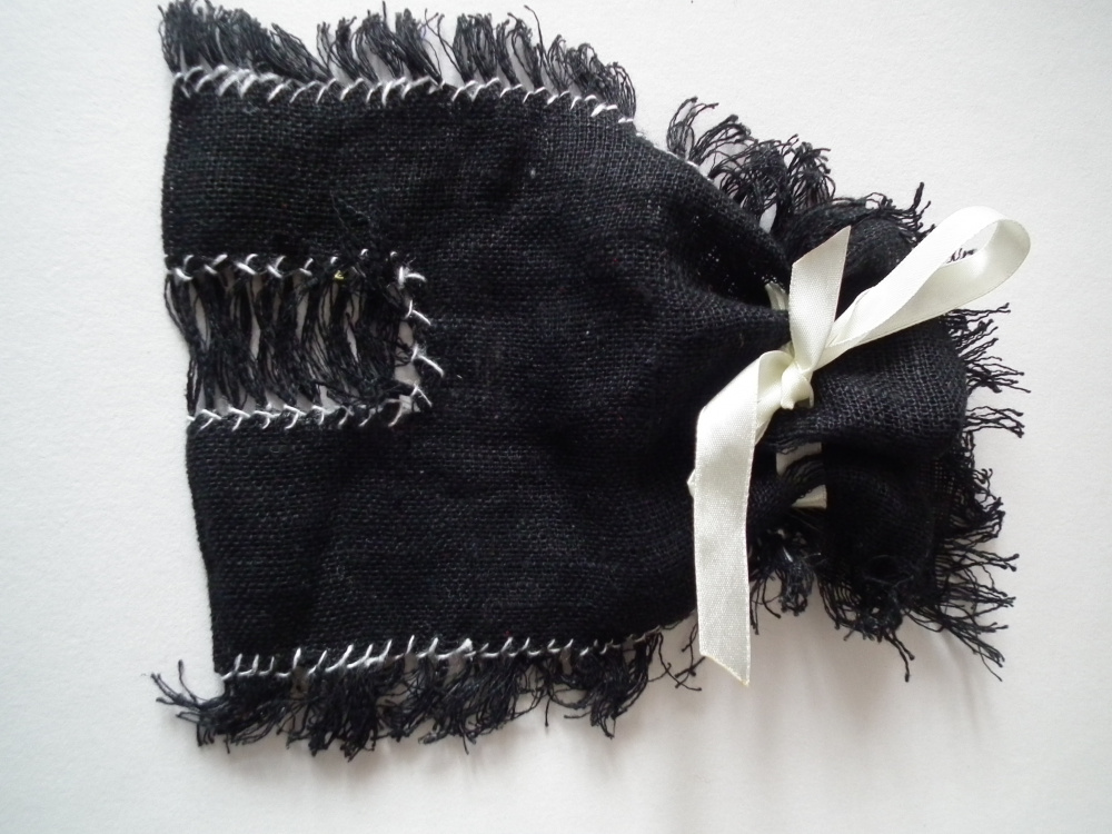 Gift bag "Black and white"