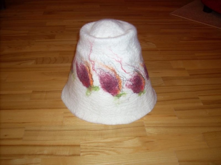 Bathhouse caps