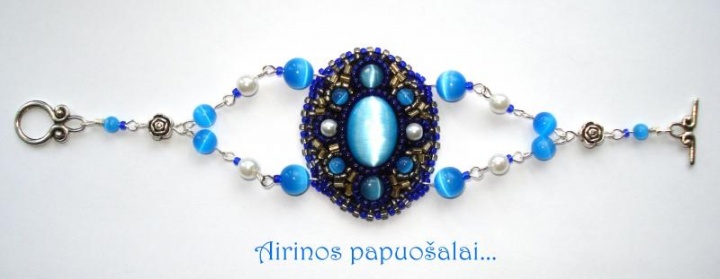 Bracelet to " blue eyes " Earrings