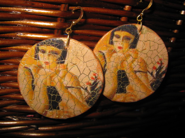 Dekupažuoti a French earrings