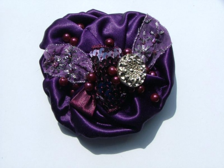 " Satin Flower 3 "