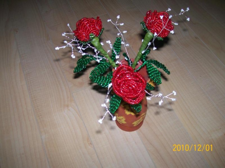 a bouquet of roses