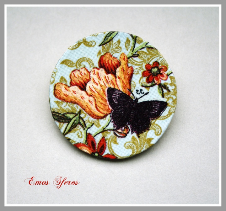Brooch " butterfly Speckled "