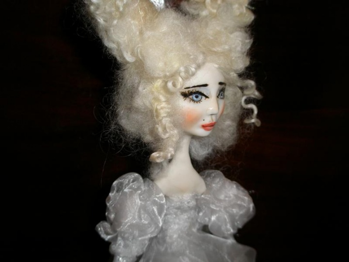 Lele Amelia II