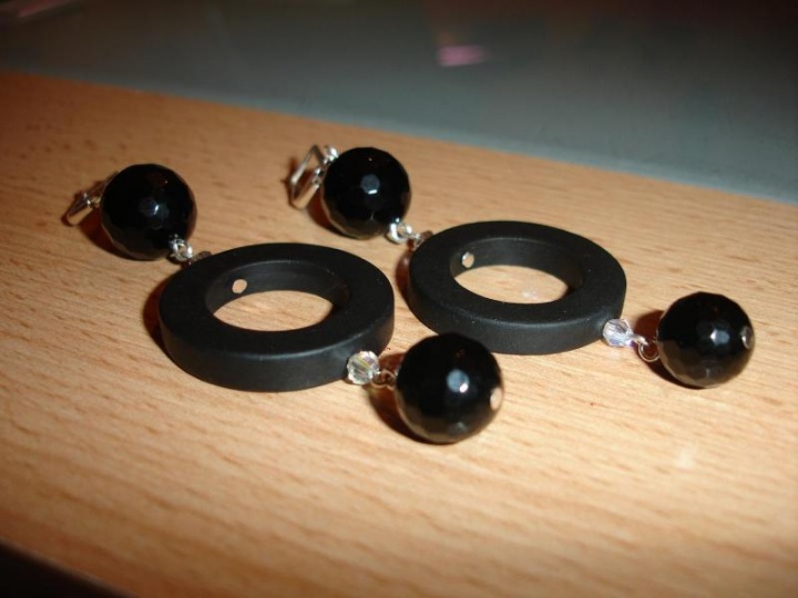 Black, black