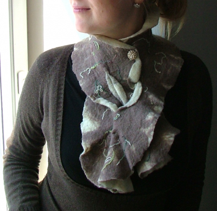 Collar