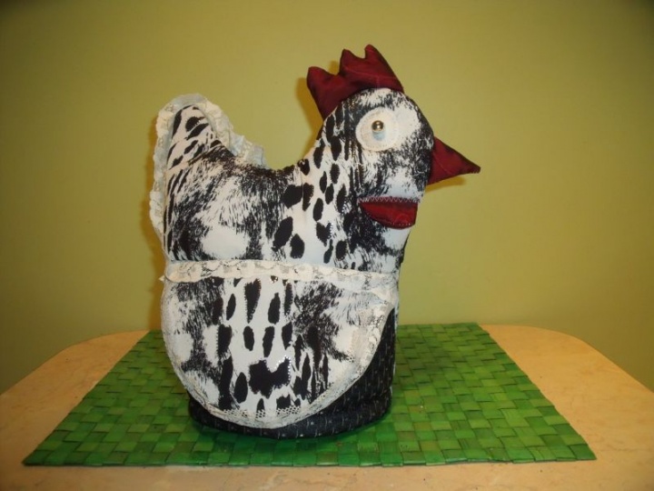 Easter chicken-hood