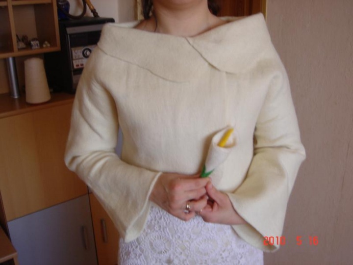 Bride's Jacket