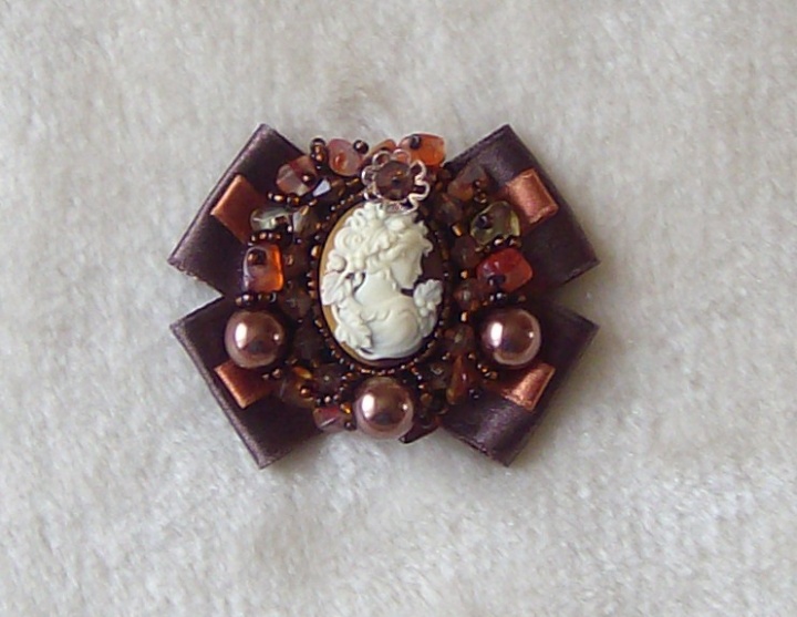 NO. 28 Brooch