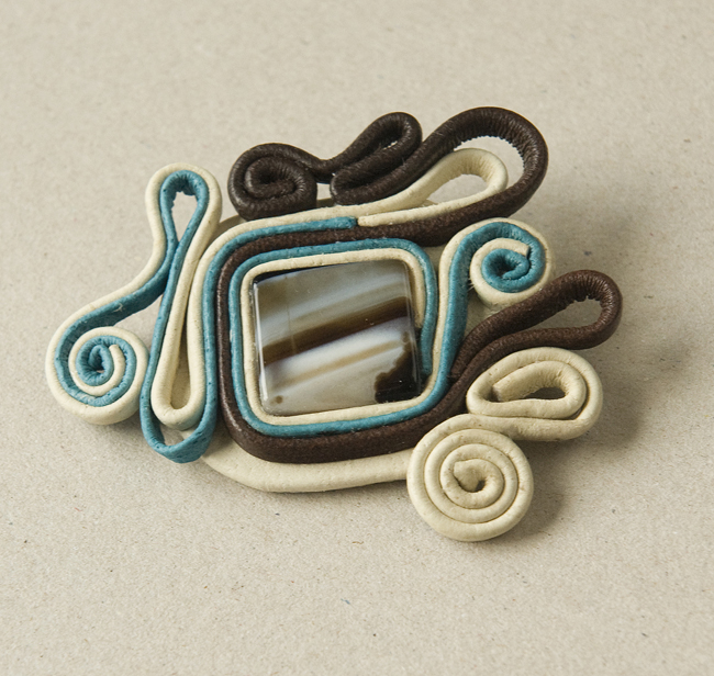 brooch