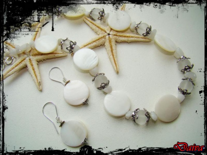 Pearl set