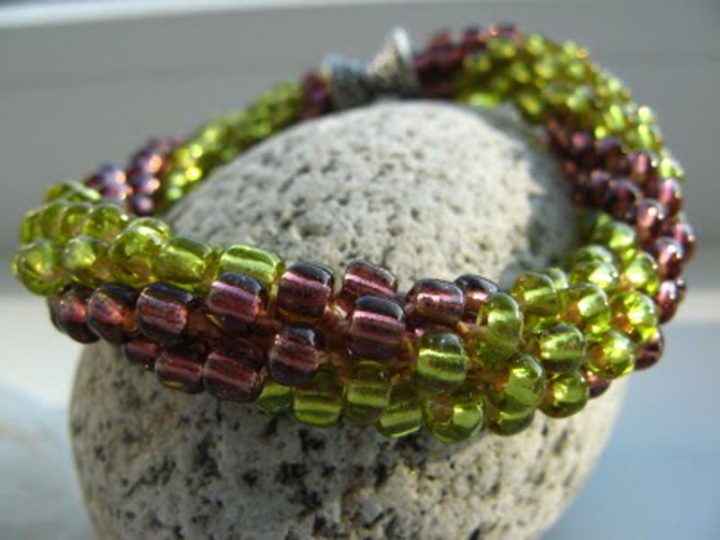 Tow bracelet