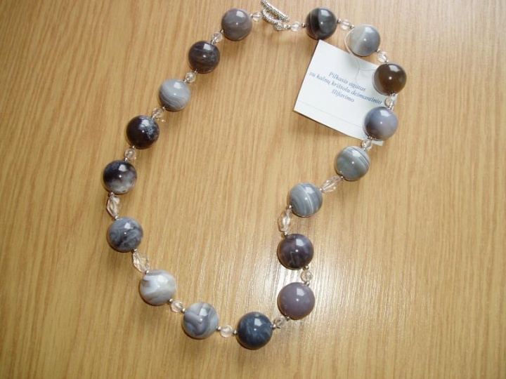 Gray agate