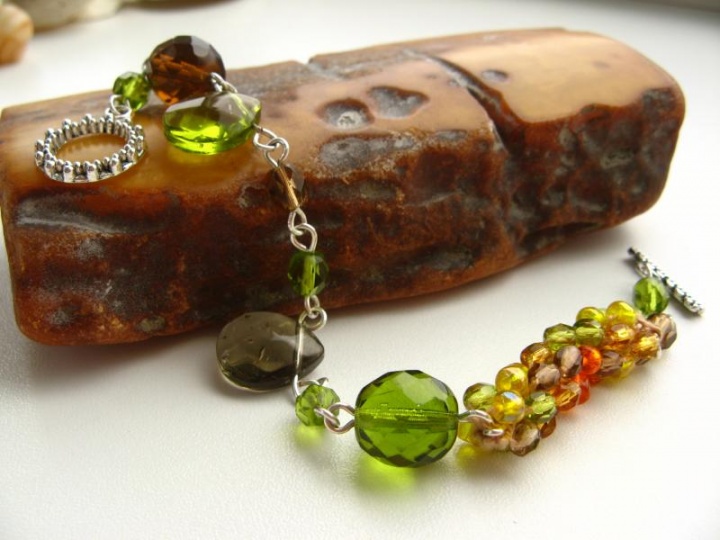 Autumn, reminding bracelet