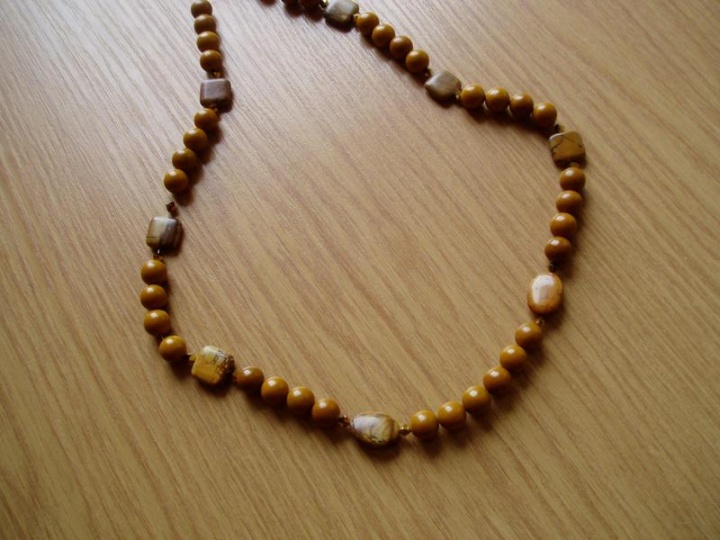 Jasper 10 mm and pictorial jasper