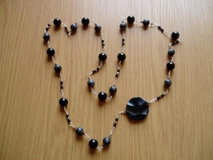 Onyx and labradorite