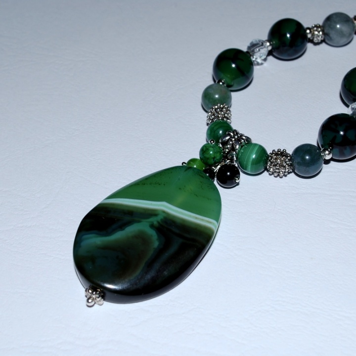 Necklace with agate picture no. 2