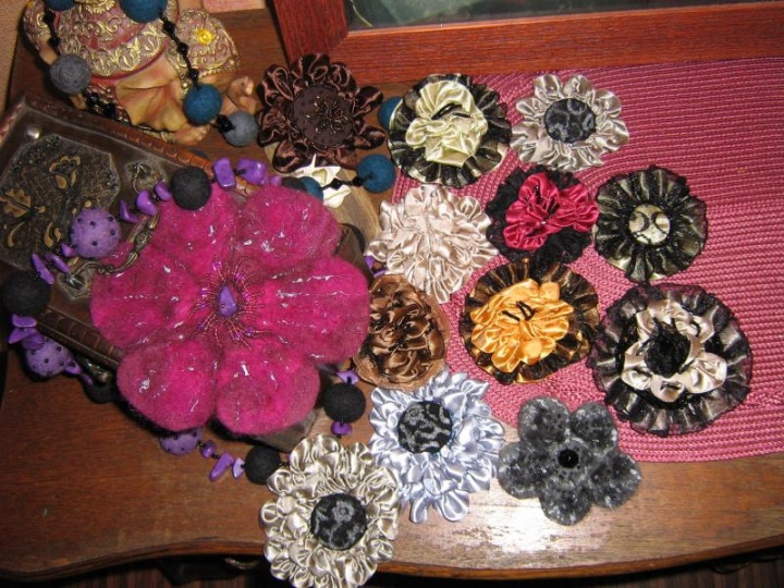 brooches