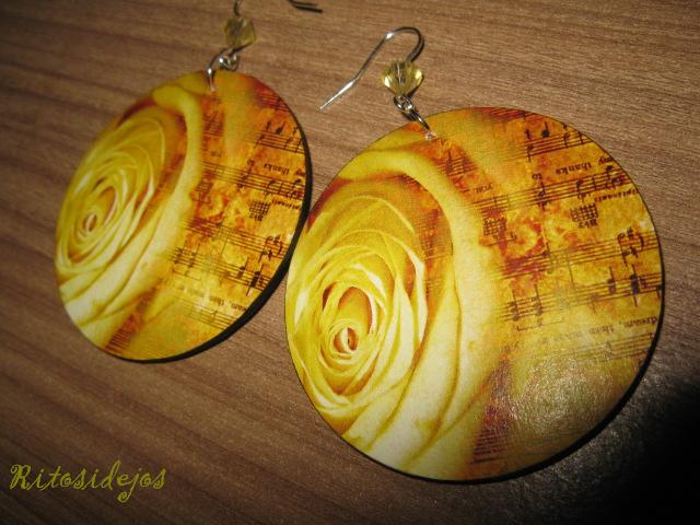 FLOWERS MUZIKA_dekupažo earrings
