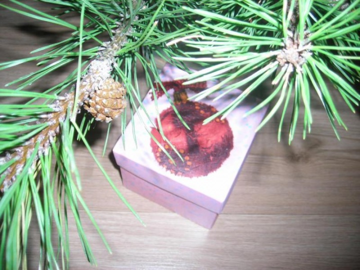Christmas Gift Box picture no. 2