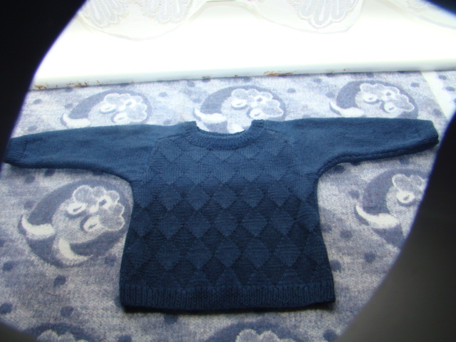 sweater picture no. 3