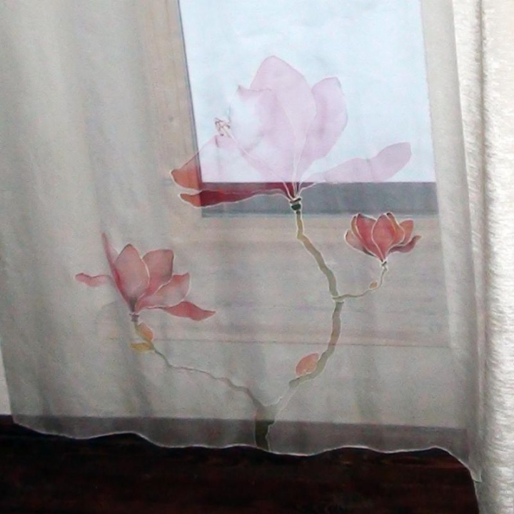 curtain picture no. 2
