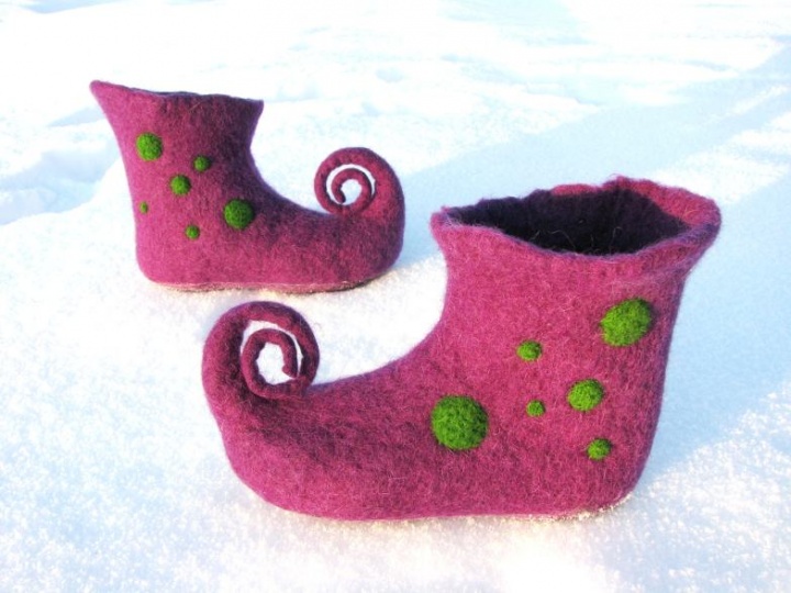 Snub-nosed elf felt