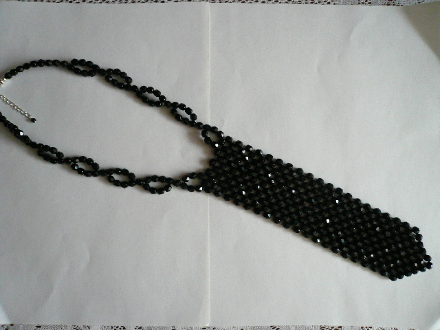 GP-252 Juodas kaklaraistis