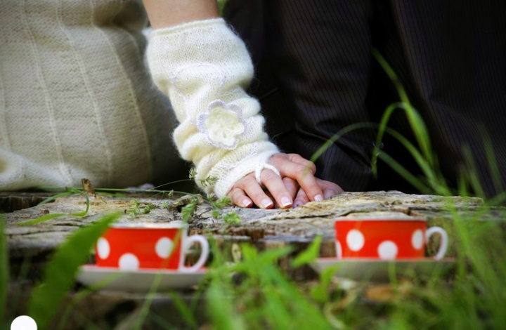 Ornate wrist warmers-Gloves
