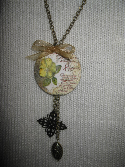 Necklace " Yellow flower " picture no. 2