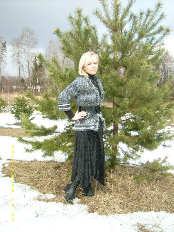 warm sweater picture no. 2