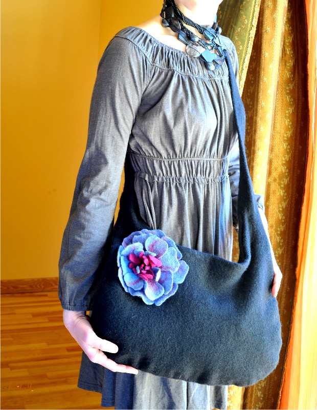 " Black and large " picture no. 2