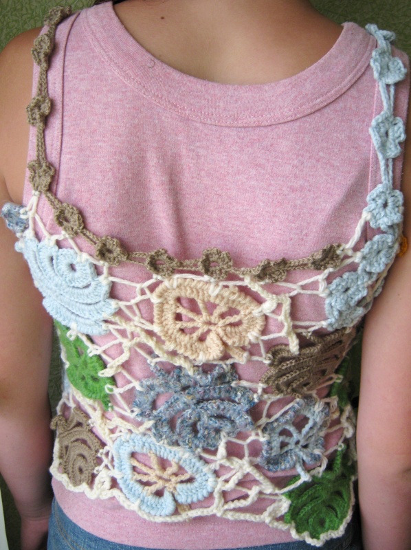 Vest in detail picture no. 2