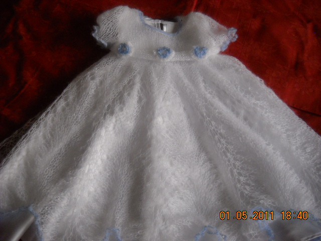 Christening dress picture no. 2
