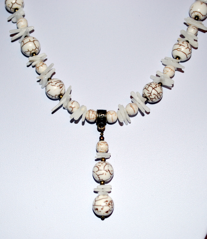 Necklace picture no. 3