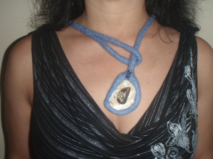 neckless