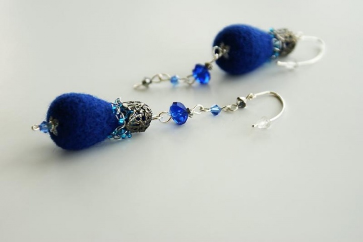 " Everything a round - blue " picture no. 2