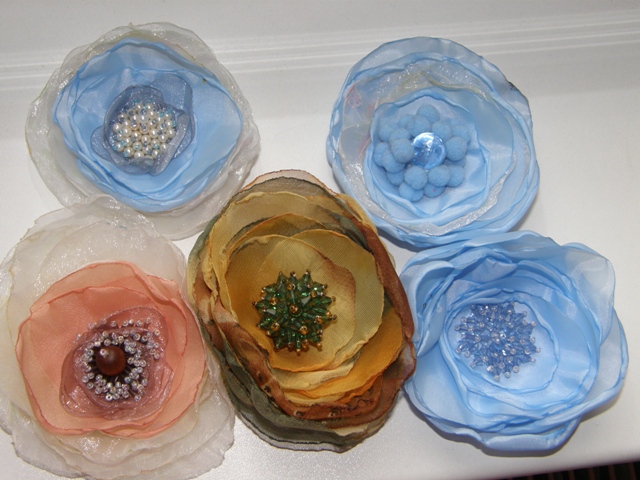 Organza brooch