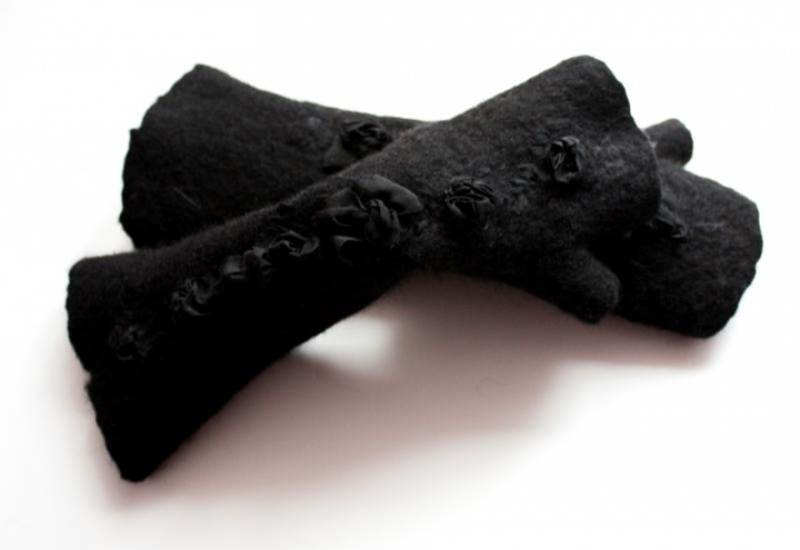 Gloves " black "