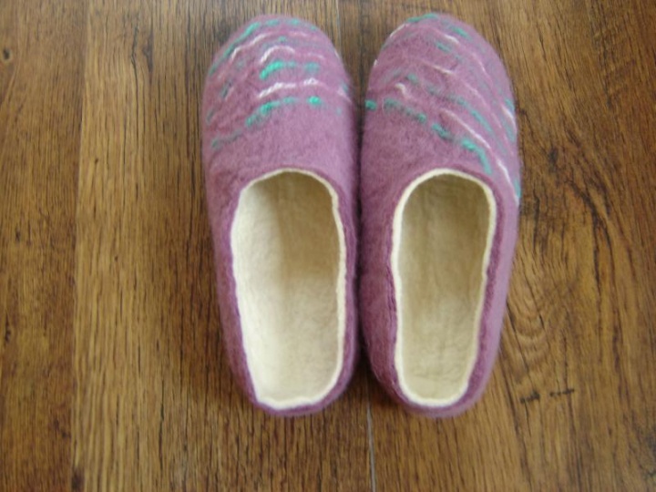 violet tapkutes