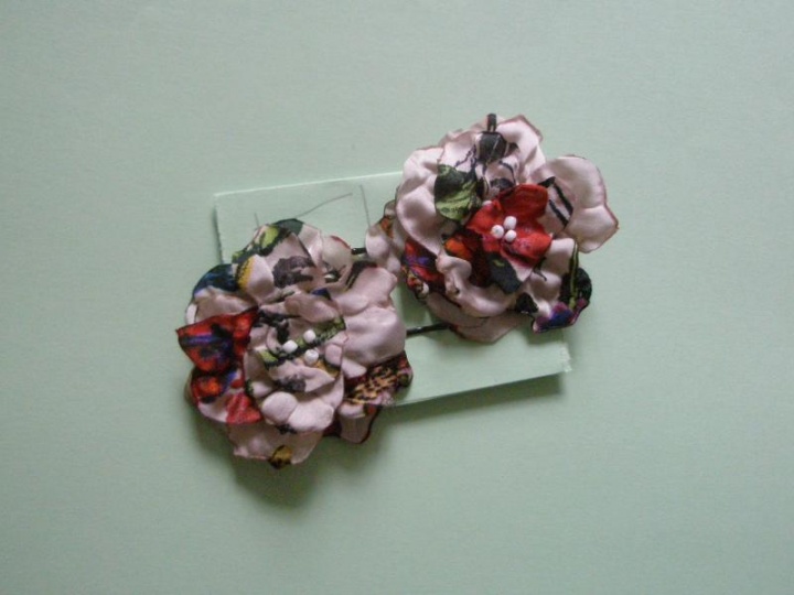 Pins in your hair