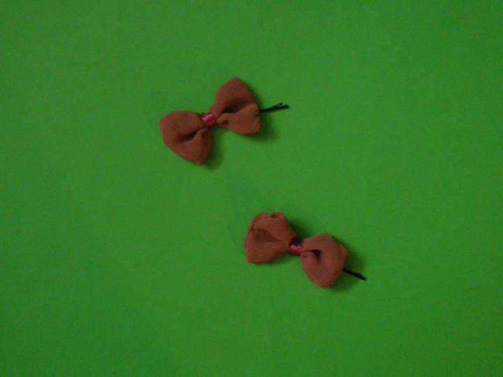 Pins " Reddish "