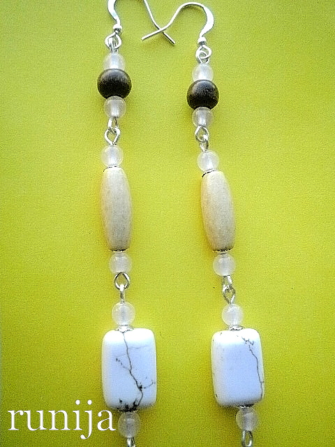 060th Rose quartz, wood, howlite
