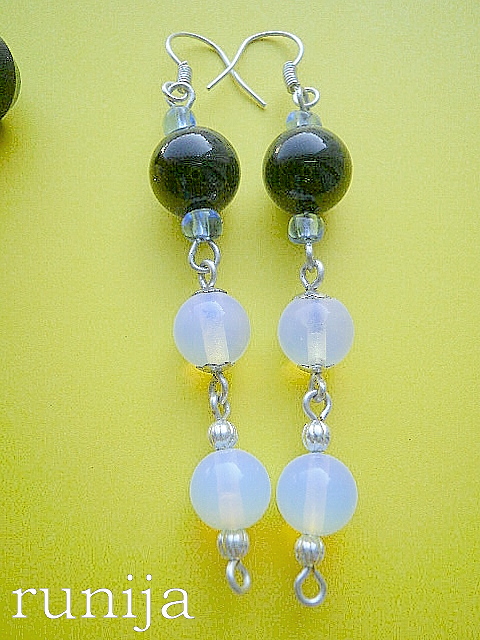 088th Agate, opalit