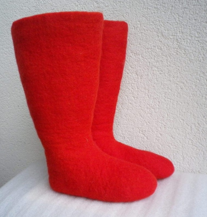 Red boots
