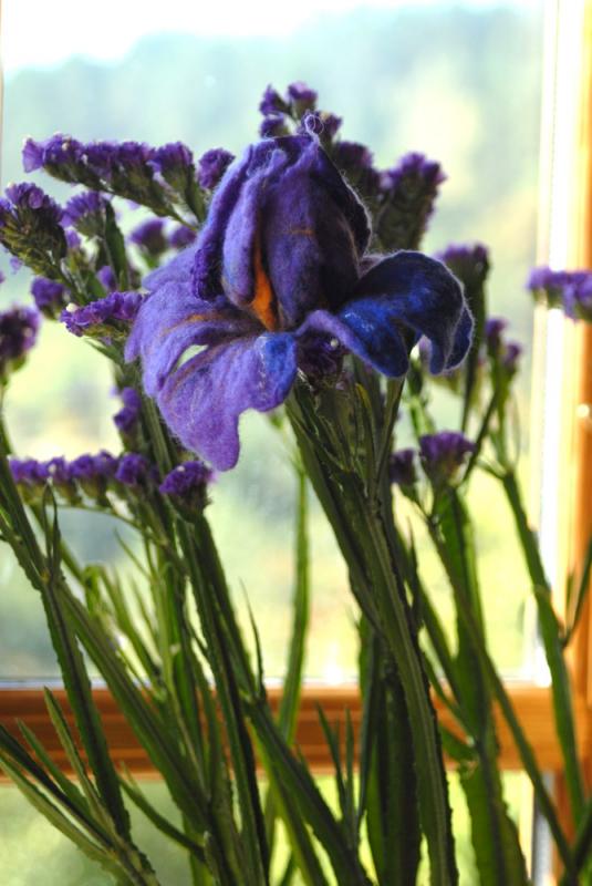 Flower - brooch " Iris " picture no. 2