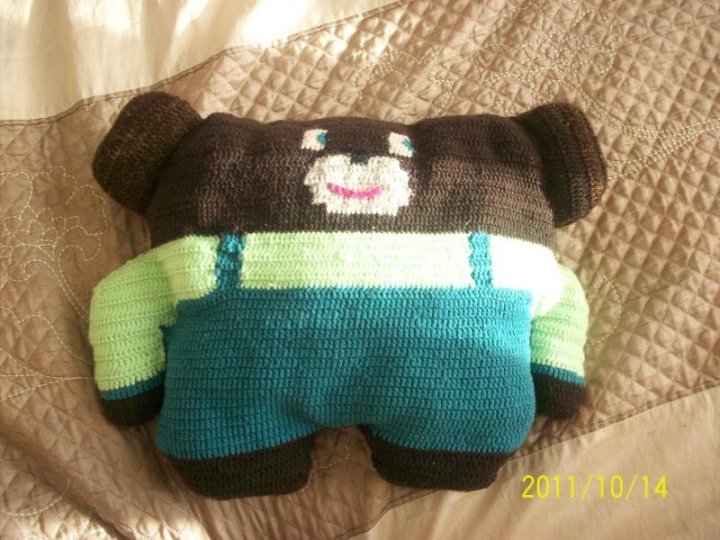 Crocheted cushion - teddy bear