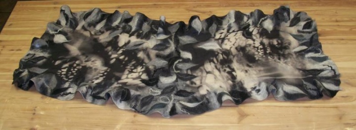 Country " Batik " (gray) picture no. 3