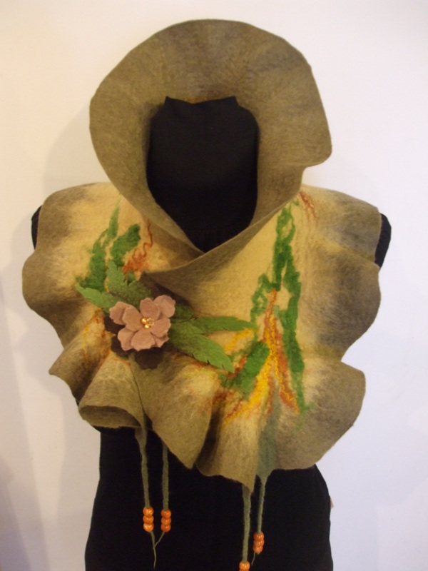 Brown color scarf picture no. 3